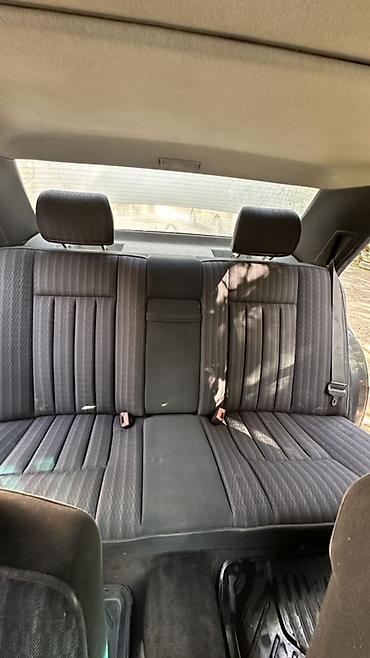 степ эреф 1: Mercedes-Benz E-Class: 1990 г., 2.3 л, Кол менен иштөөчү, Бензин, Седан — 5