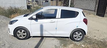 mini kuper: Chevrolet Spark: 2018 г., 0.9 л, Автомат, Бензин, Хэтчбэк — 1