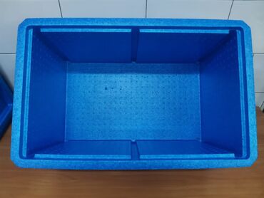 Другое для спорта и отдыха: Термоконтейнер (термо-бокс) очень хорошего качества, крепкий. Внешние — 4