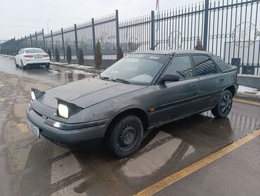 авто шевралет: Mazda 323: 1991 г., 1.6 л, Механика, Бензин, Хэтчбэк