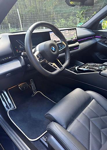 kor zona: BMW 5 series: 2 l | 2024 il Sedan — 3