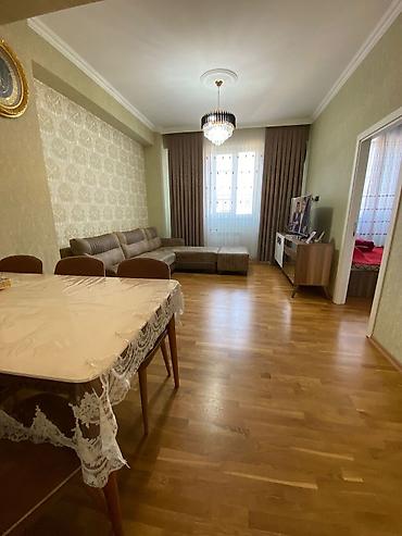 ev alqi satqi agentliyi: 3 otaqlı, Yeni tikili, 76 kv. m — 2