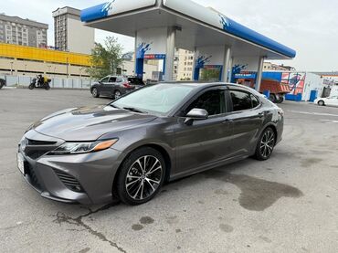 продаю ассенизаторы: Toyota Camry: 2018 г., 2.5 л, Гибрид, Седан