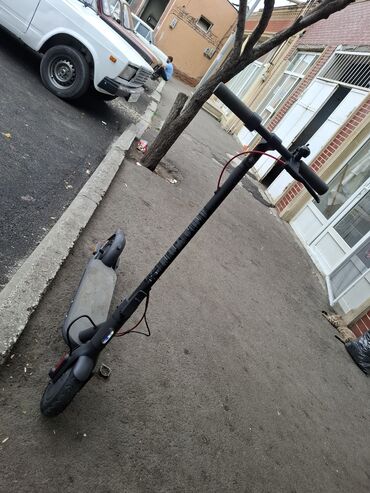 Elektrikli samokatlar: Xiaomi elektrik skuter - Brend/model: Xiaomi elektrik skuter (qara — 10