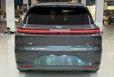 range rover evoque: Lixiang L6: 2025 г., 1.5 л, Автомат, Гибрид, Кроссовер — 3
