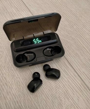 микрофон наушник: Həm airpods,həmdə powerbank ✔️ səs keyfiyyəti əladır ✔️ sus keçirmir✔️