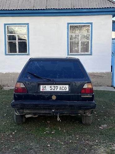 Унаа: Volkswagen Golf: 1990 г., 1.6 л, Кол менен иштөөчү, Бензин, Хетчбек — 4