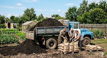 Грунт, чернозем: В тоннах, Бесплатная доставка, Зил — 10