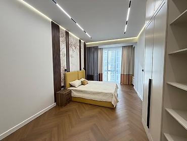 елисей: 3 комнаты, 137 м², Асанбай мкр Элитка, 4 этаж — 7