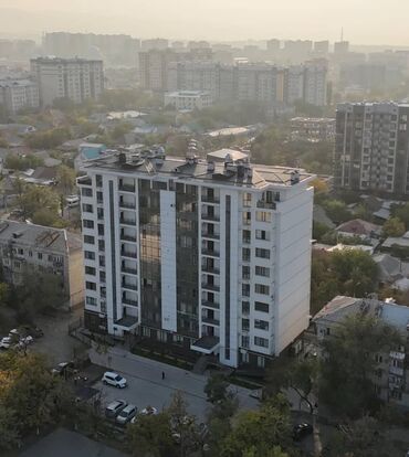 Продажа квартир: 4 комнаты, 120 м², Элитка, 3 этаж, Дизайнерский ремонт — 1