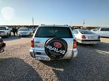 бампер раф4: Toyota RAV4: 2002 г., 2 л, Механика, Дизель, Кроссовер — 3