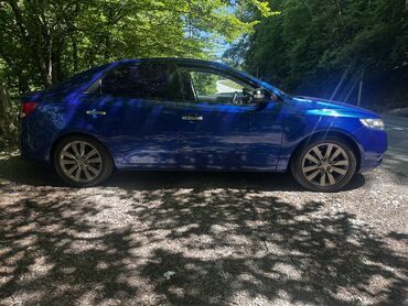 Kia: Kia Cerato: 2 l | 2009 il Sedan — 13