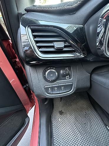 с номерами: Chevrolet Spark: 2017 г., 1 л, Вариатор, Бензин, Хэтчбэк — 9