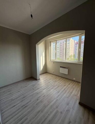 кв кут: 1 комната, 45 м², 106 серия, 4 этаж, Косметический ремонт