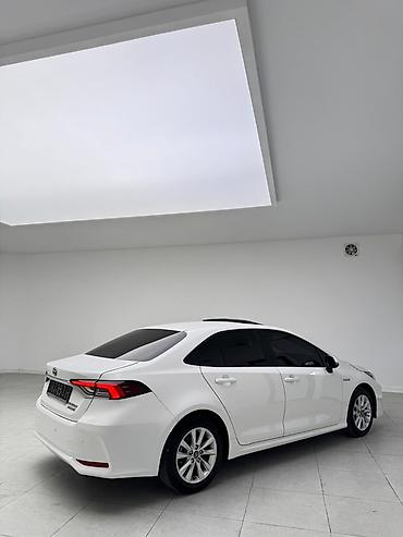 corolla 2022: Toyota Corolla: 2023 г., 1.8 л, Автомат, Гибрид, Седан — 2