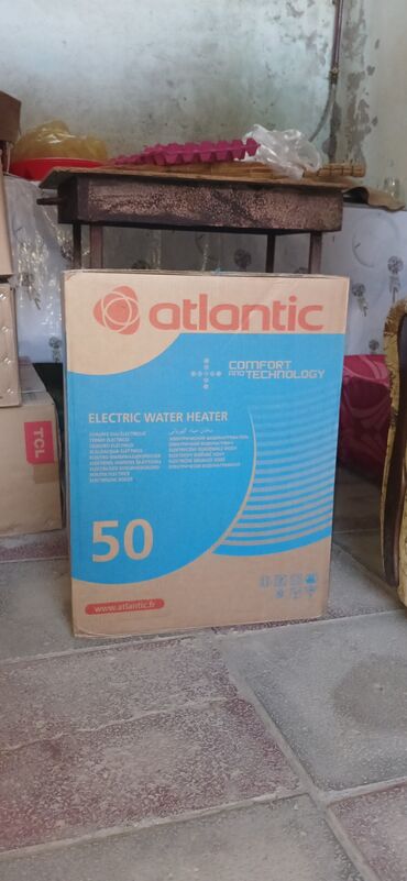 Salon, tibbi mebel dəsti: Bərbər salonu üçün tam iş stansiyası və avadanlıq dəsti Komplekt — 6