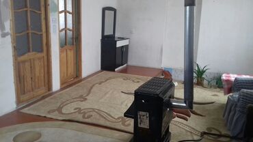 Həyət evləri və villaların satışı: Binəqədi qəs. 3 otaqlı, 81 kv. m, Kredit yoxdur, Orta təmir