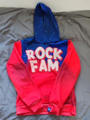 Rock fam duks, br.14, odgovara broju 12, kao nov, malo nosen