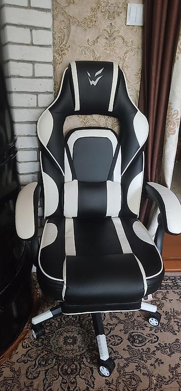 коврик hyperx: Игровое кресло, Новый, С колесиками, Экокожа — 1