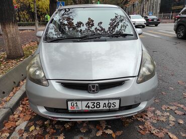 токтогул транспорт: Honda Fit: 2003 г., 1.3 л, Вариатор, Бензин, Хэтчбэк