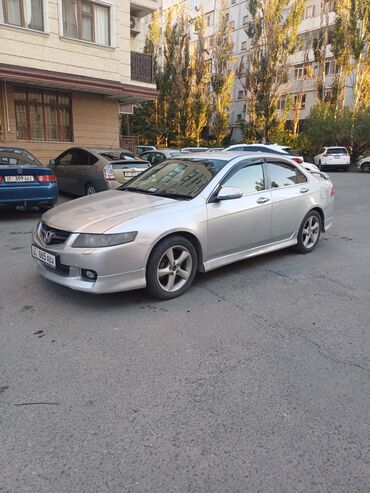 Honda: Honda Accord: 2003 г., 2 л, Автомат, Газ