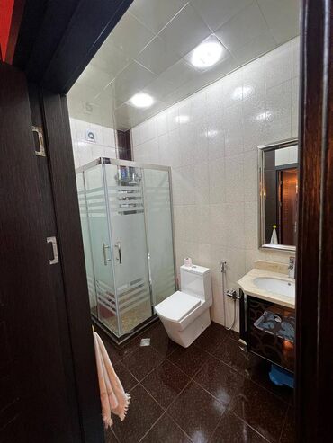 Yeni tikili: 3 otaqlı, Yeni tikili, m. Həzi Aslanov, 100 kv. m — 15