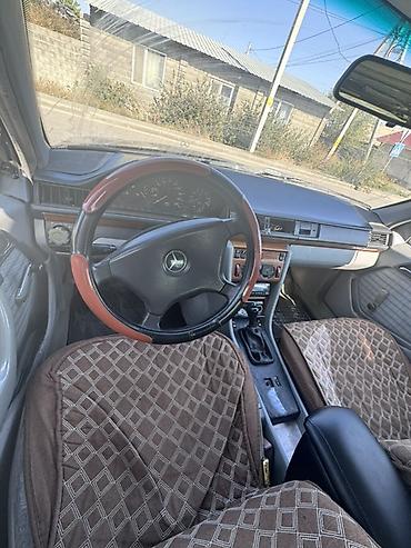 mercedes benz e 200: Mercedes-Benz E-Class: 1991 г., 2.3 л, Механика, Бензин, Седан — 5