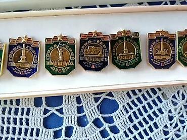 Značke, ordenje i medalje: WWII SSSR Gradovi Heroji set 11 znački u originalnoj kutiji — 8
