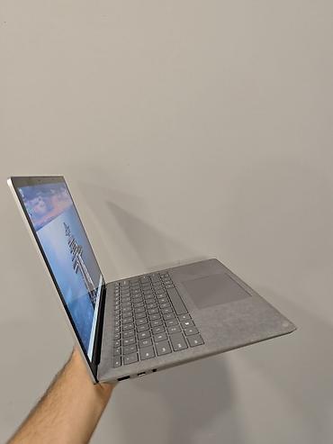 Техника и электроника: Premium biznes noutbuku Microsoft Surface Laptop 4 13.5" — i5 / 8GB / — 4