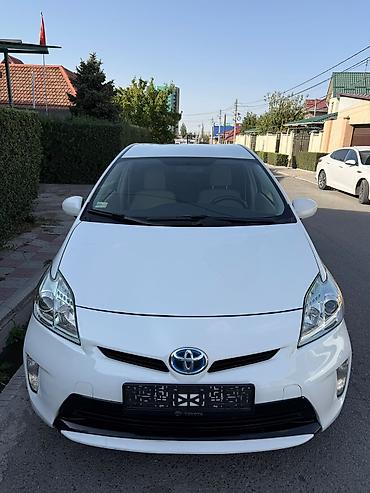 Toyota: Toyota Prius: 2015 г., 1.8 л, Автомат, Гибрид, Лифтбек — 1