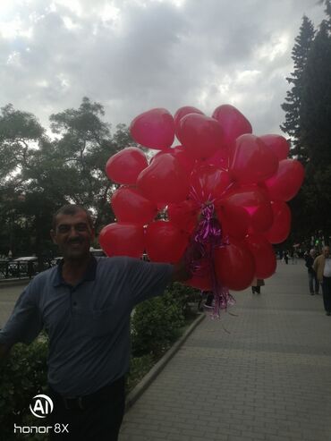 Bayram bəzəkləri: 0.80qəpiyə Helium Sarlar 0.80qəpik Falqa Ürək Helium 2.50 Falqa ulduz -da lalafo.az — 26 Bayram bəzəkləri: 0.80qəpiyə Helium Sarlar 0.80qəpik Falqa Ürək Helium 2.50 Falqa ulduz — 26