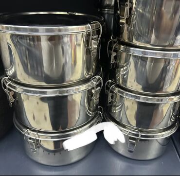 Digər dəstlər və servizlər: Paslanmayan buz vedrəsi satılır.Dondurma qabları satılır. Nerj — 12