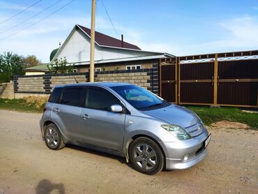 жалабат машина: Toyota ist: 2003 г., 1.5 л, Автомат, Бензин, Универсал