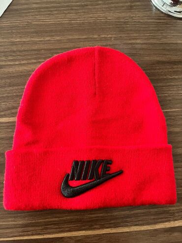 şapka: Nike