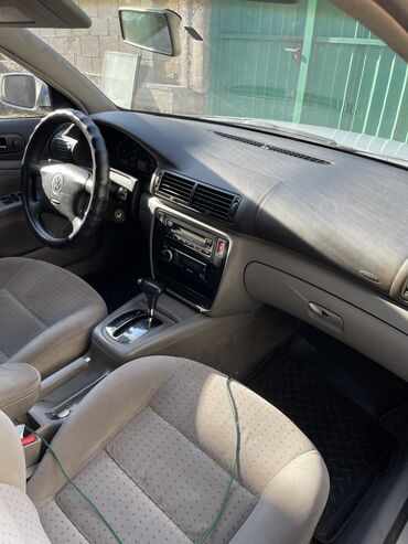 Volkswagen: Volkswagen Passat: 2000 г., 1.8 л, Автомат, Бензин, Седан