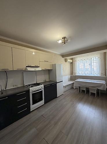 7 1: 2 комнаты, 73 м², Элитка, 2 этаж, Старый ремонт — 1