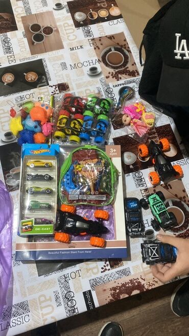 доктор игрушка: Набор детских игрушек и аксессуаров: все 3500 сом достовка есть -
