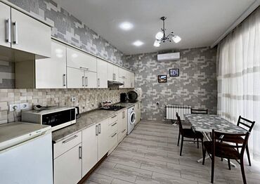 Günlük kirayə evlər: 70 kv. m, 4 otaqlı -da lalafo.az — 14 Günlük kirayə evlər: 70 kv. m, 4 otaqlı — 14