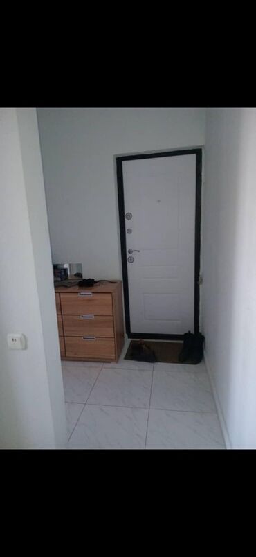 сдается квартира район кара жыгач: 3 комнаты, 87 м², 106 серия улучшенная, 5 этаж, Дизайнерский ремонт
