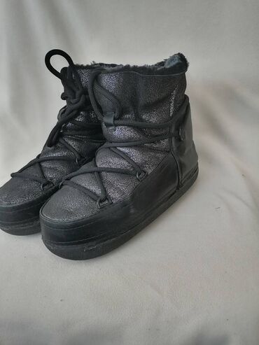 Gležnjače: Gležnjače, 40 — 5