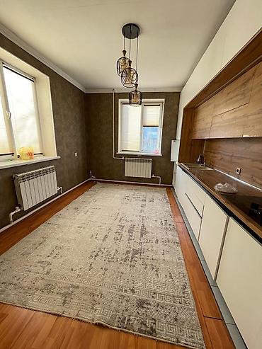 Долгосрочная аренда домов: Сдаётся 2 этажный особняк. Ак тилек. улица Ак буура 2. 8-10 улица. Со — 4