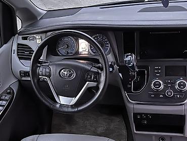 Toyota: Toyota Sienna: 2011 г., 3.5 л, Автомат, Бензин, Минивэн — 12