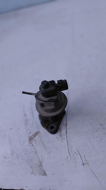адс: Клапан двигателя Honda 1998 г., Б/у, Оригинал, Япония — 2