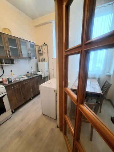 Долгосрочная аренда квартир: 1 комната, Собственник, Без подселения, С мебелью полностью — 12