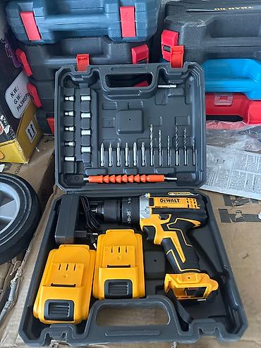 инструмент dewalt: Комплект аккумуляторного инструмента в кейсе Состав набора: - — 3