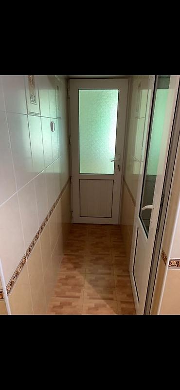 Комнаты: Сдаётся комната в квартире. - Сдается квартира в Боконбаев 247 с — 5