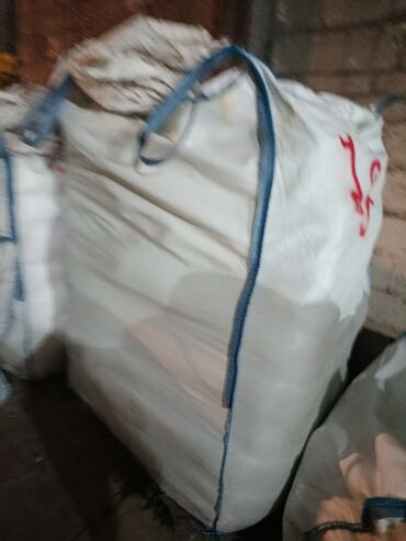 баки для мусора пластиковые: Məhsul: Böyük həcmli Big-bag kisələr (FIBC) Təsvir: - Material: sıx