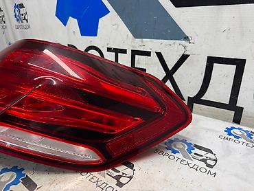 Стоп-сигналы: Задний правый стоп-сигнал Mercedes-Benz 2013 г., Б/у, Оригинал, Германия — 3