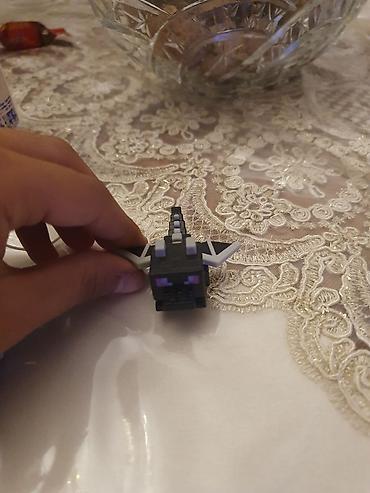 kinder minecraft: Minecraft fiqurları satılır Qiymətlər: - Wither — 10 AZN - Ender — 7