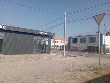 бишкек продаю дом село дордой 2: Ижарага берем Дүкөн, Өзүнчө турган дүкөн, 40 кв. м Иштебеген, Жарым-жартылай жабдуулары менен, Ремонту менен, Суу, Канализация, Жылытуу